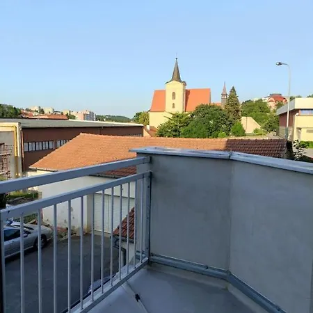 Juvenis Apartment Trebic Exterior photo